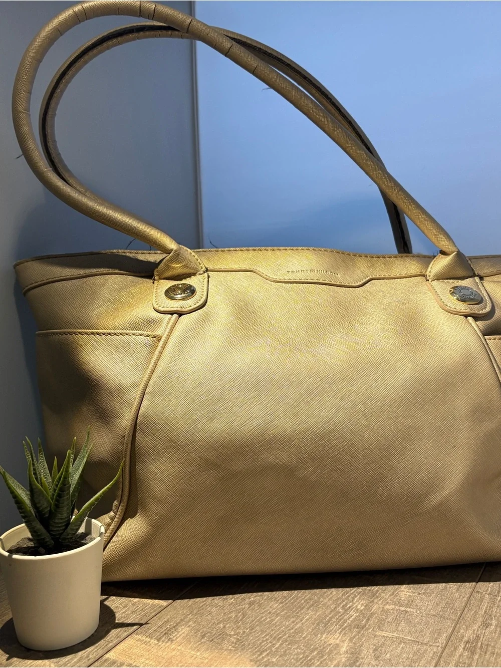 Tommy Hilfiger Metallic Gold Women’s Tote Bag - Designer Style
